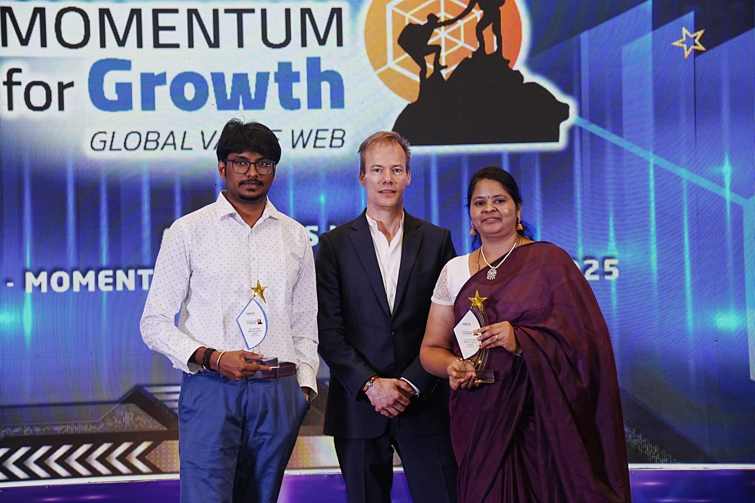 10 Best Corporate Awards Night Themes & Ideas